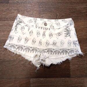 American Eagle Outfitters White and Black Patterned Jean Shorts